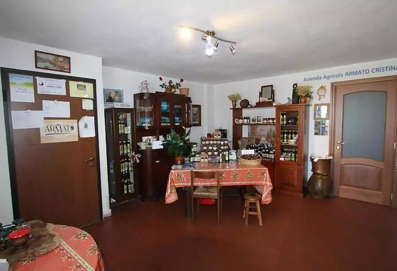 Hotelli Agriturismo Nonni Devia