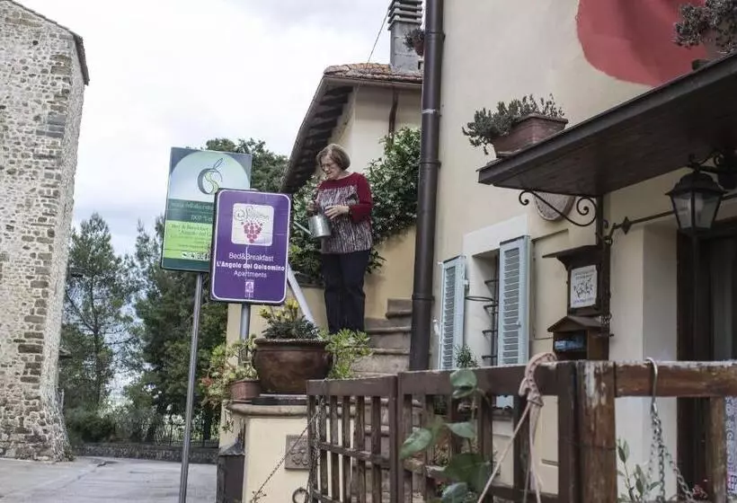 Hotelli Angolo Del Gelsomino