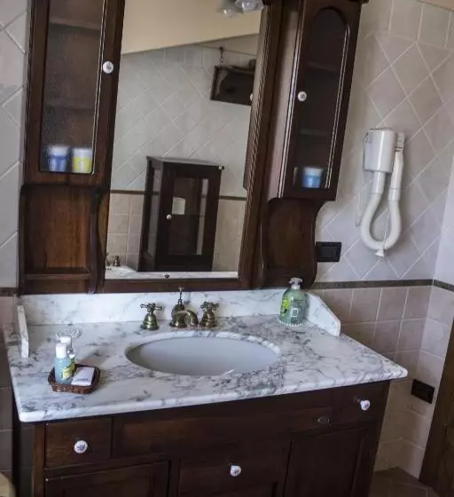Hotelli Angolo Del Gelsomino