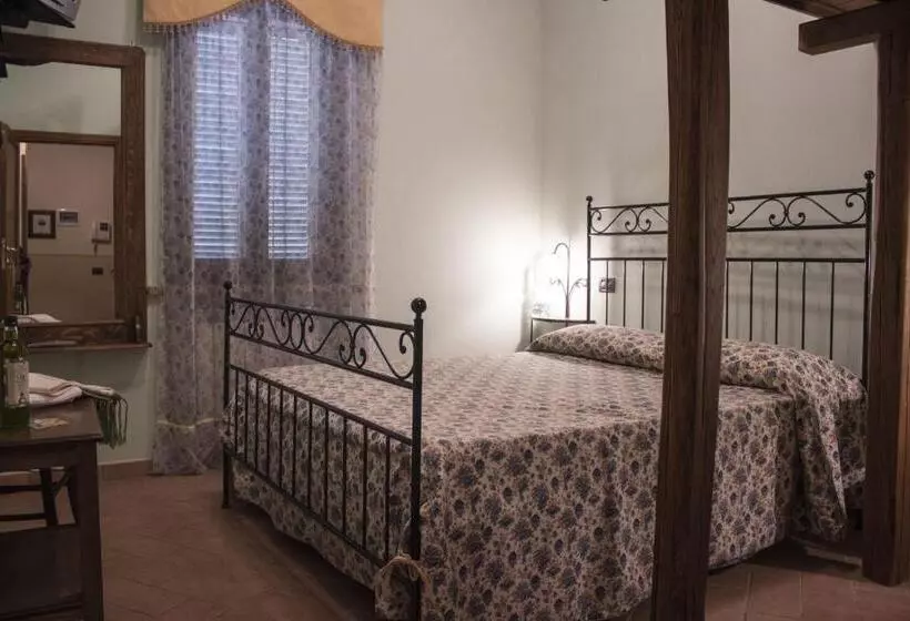 Hotelli Angolo Del Gelsomino
