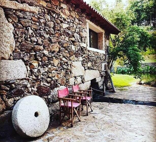 هتل Quinta Da Chouza Agroturismo E Enoturismo