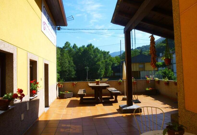 ホテル Rural La Pista