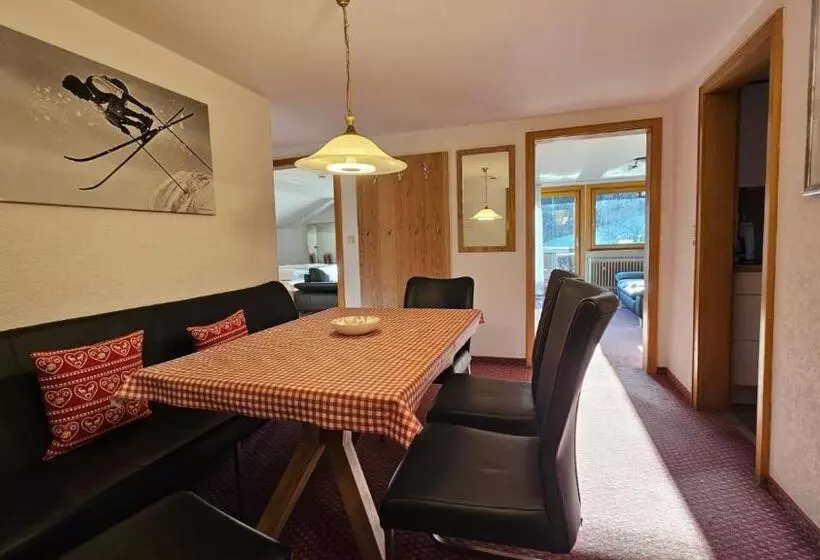 Majatalo Berghof Mehlan