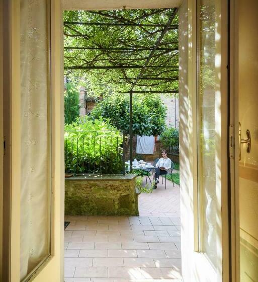 Pensione La Chiocarella