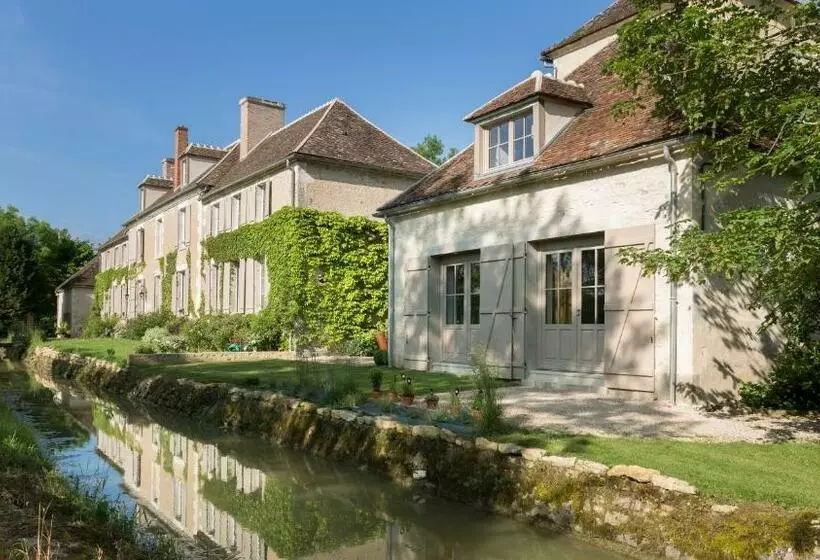 Majatalo Le Pigeonnier Colbert