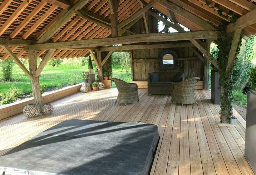 膳宿费 Le Pigeonnier Colbert