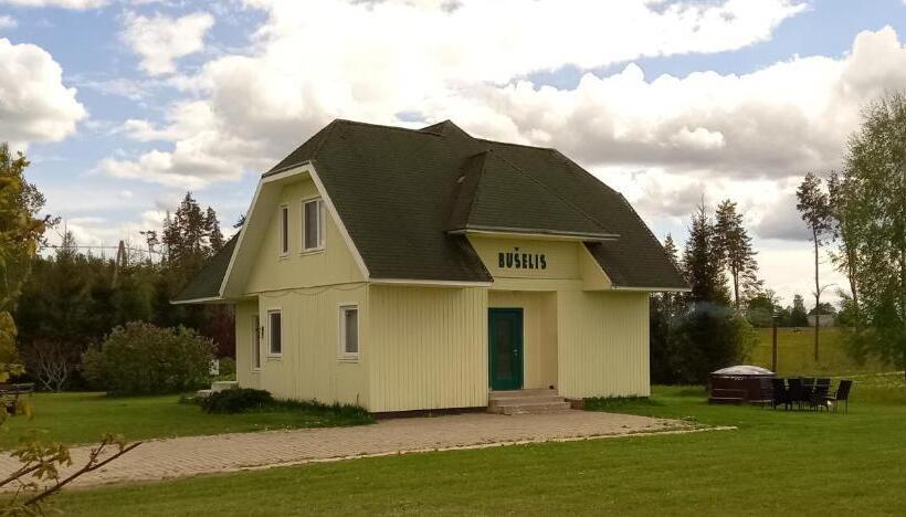 پانسیون Viesu Nams Bušelis