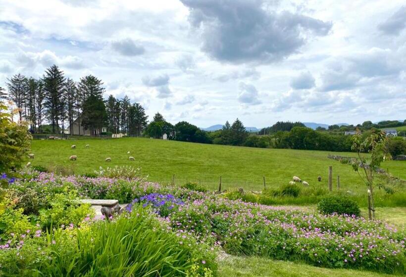 צימר Brook Lodge