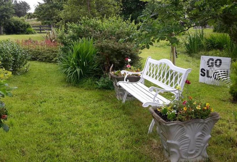 צימר Brook Lodge