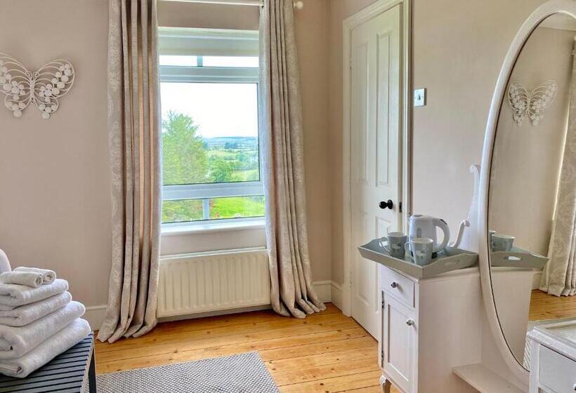 צימר Brook Lodge