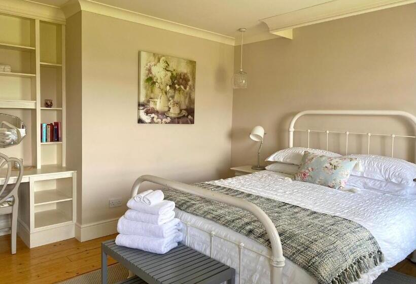 צימר Brook Lodge