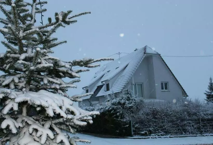 ベッドアンドブレックファースト Chambre D Hôtes Le Lavandin Et Sa Cuisine Privative