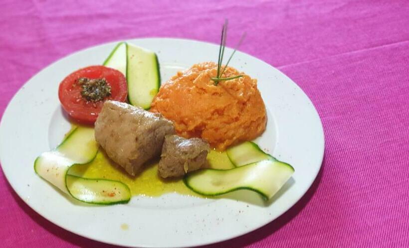 ベッドアンドブレックファースト Chambres Du Petit Bonheur