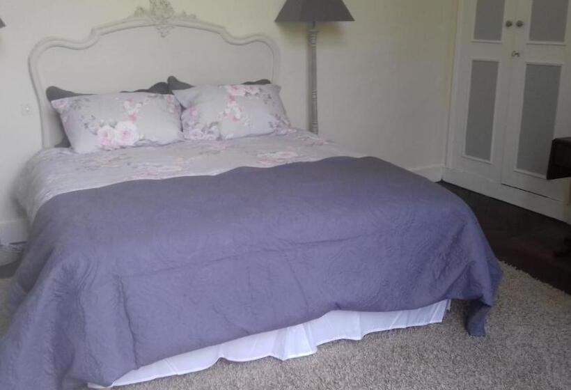 مبيت وإفطار Chateau De La Lucazière