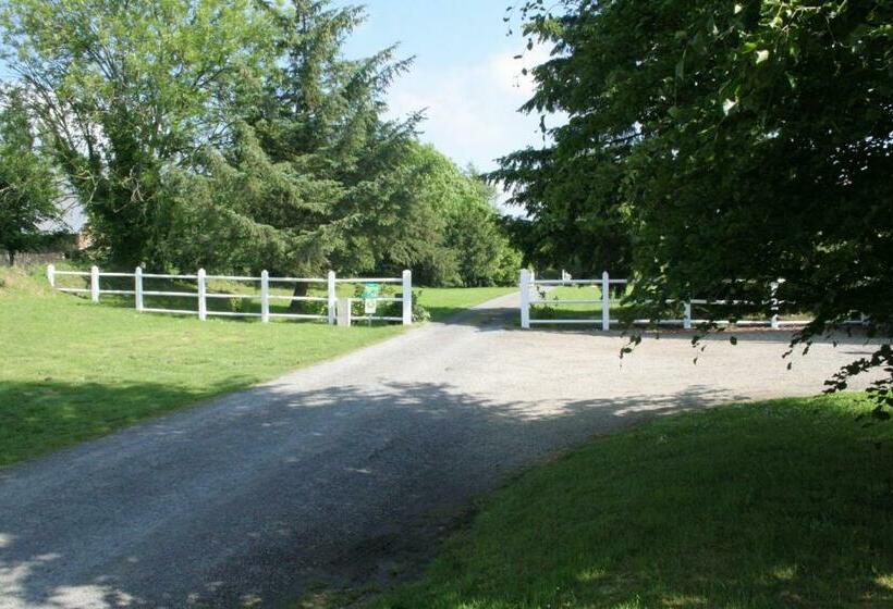 Bed and Breakfast Château De Lamberville