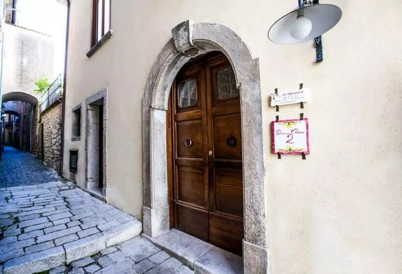 Aamiaismajoitus (B&B) Donna Chiara