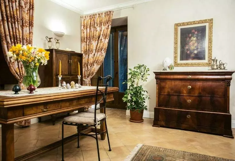 Aamiaismajoitus (B&B) Donna Chiara