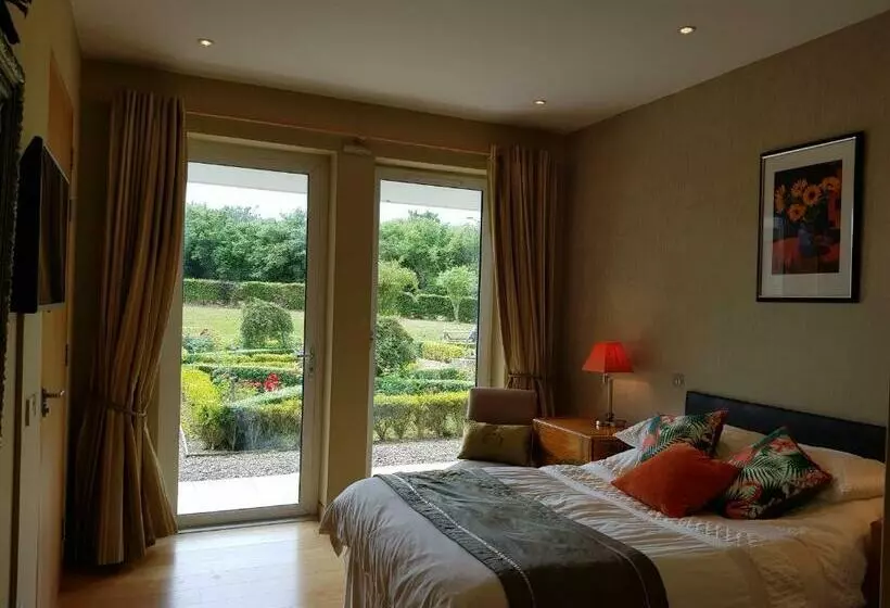 Aamiaismajoitus (B&B) Hazelwood Country House