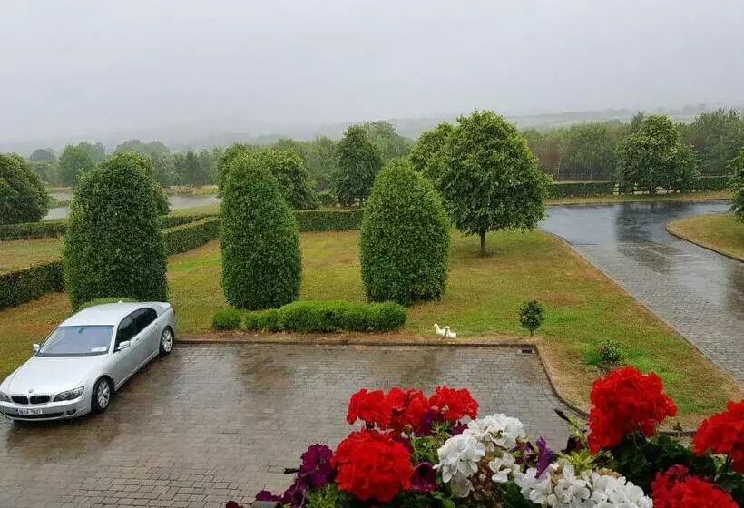 Aamiaismajoitus (B&B) Hazelwood Country House