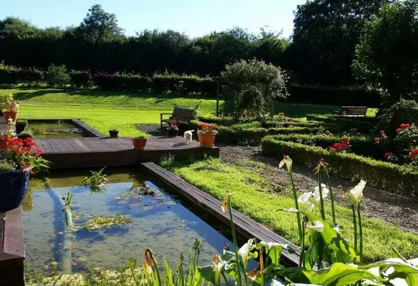 Aamiaismajoitus (B&B) Hazelwood Country House