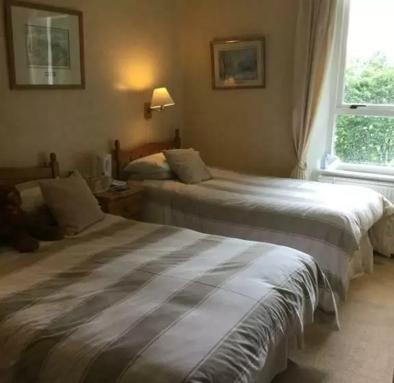 Aamiaismajoitus (B&B) Inverlochy Villas
