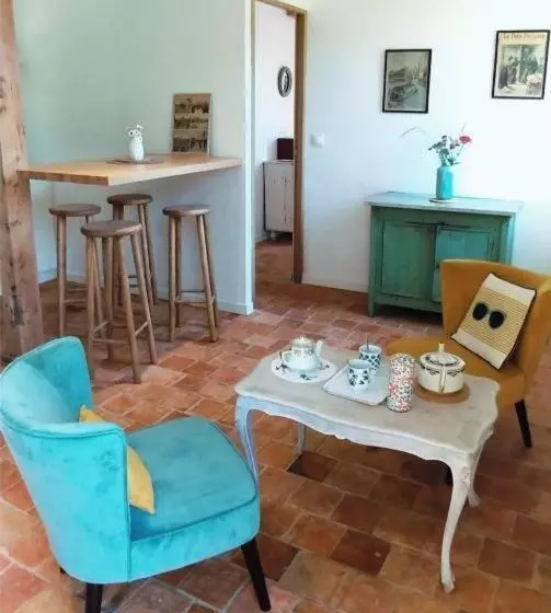 ベッドアンドブレックファースト Le Pré Doré