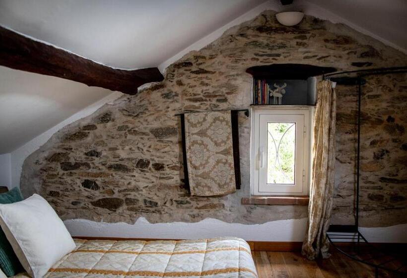 Bed and Breakfast Pin De Stèlle