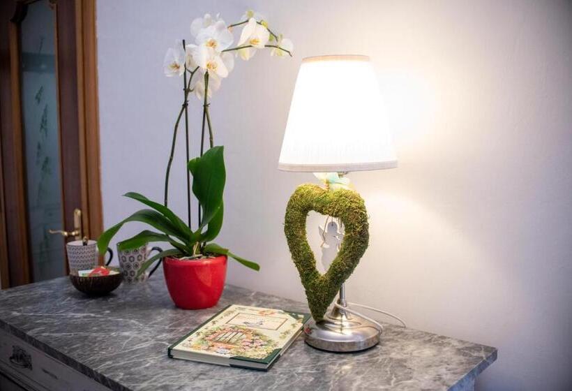 Bed and Breakfast Pin De Stèlle