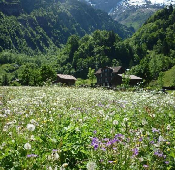 צימר Alpenhof Mountain Lodge