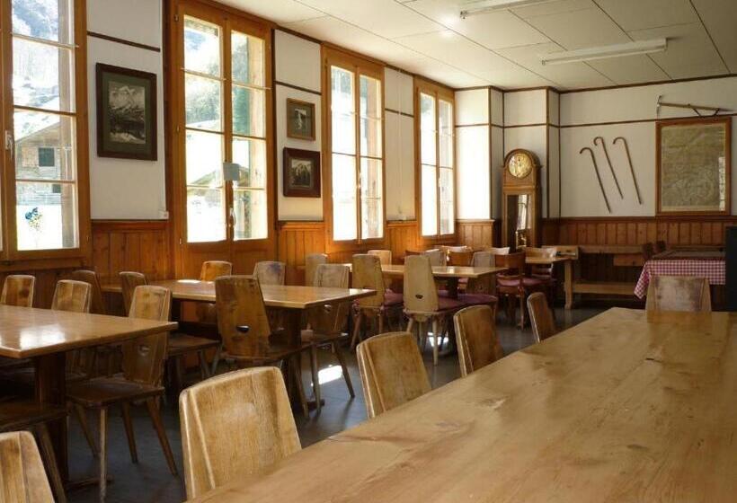 צימר Alpenhof Mountain Lodge