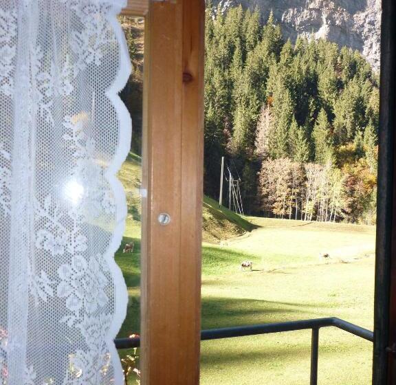 צימר Alpenhof Mountain Lodge