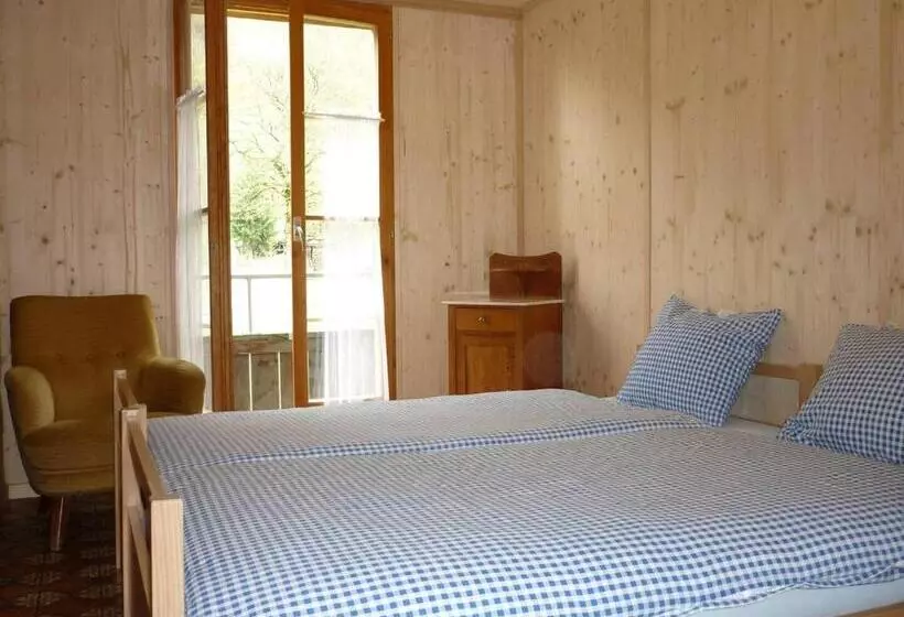 تختخواب و صبحانه Alpenhof Mountain Lodge