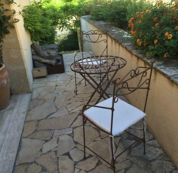 Bed and Breakfast Villa La Lézardière