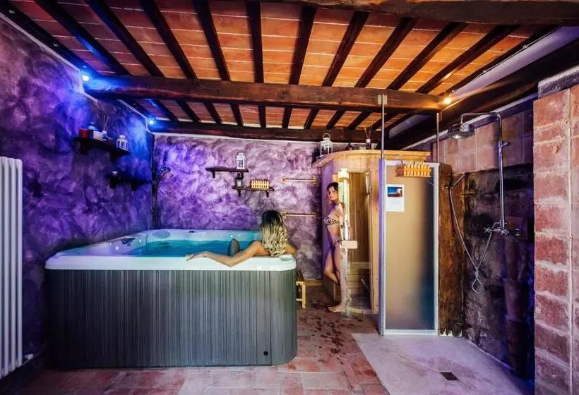 ホテル Agriturismo Il Noce