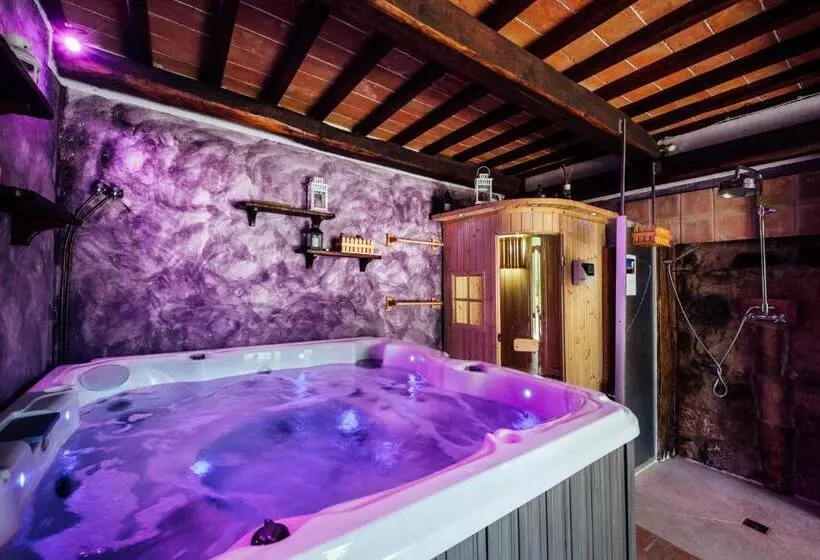 ホテル Agriturismo Il Noce