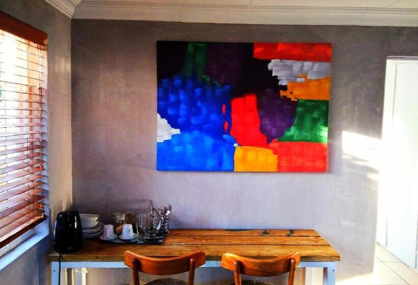 ペンション Cottage Guesthouse