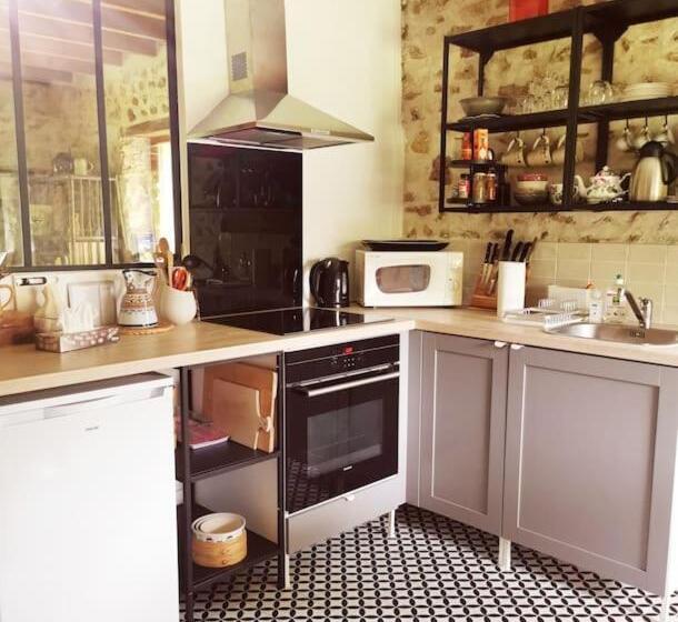 بنسيون Domaine De La Folicoeur