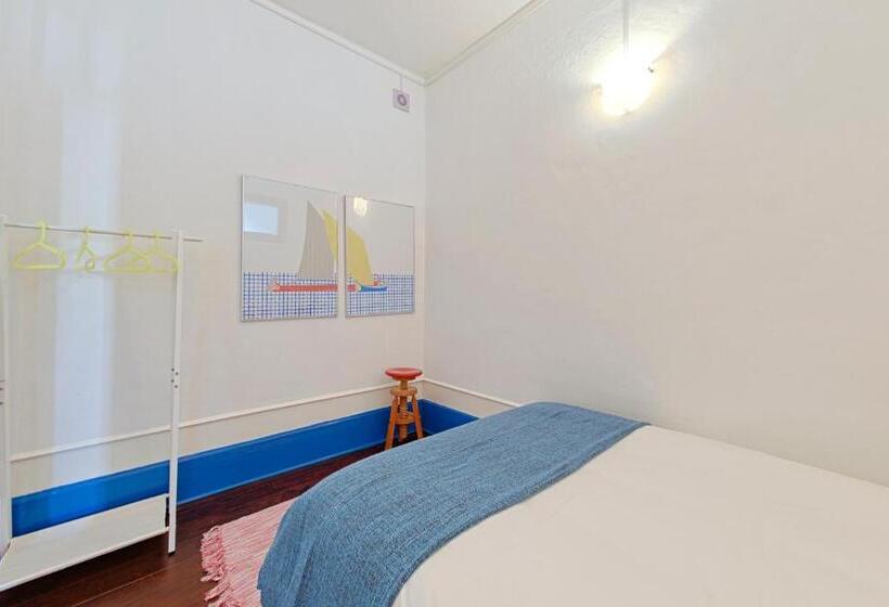 بنسيون Ponto De Abrigo