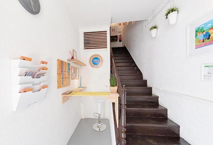 بنسيون Ponto De Abrigo