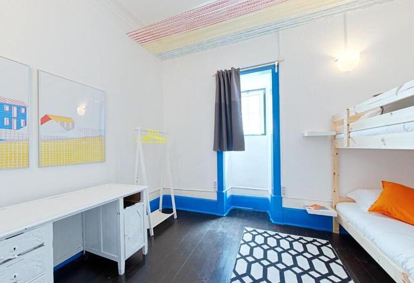 بنسيون Ponto De Abrigo