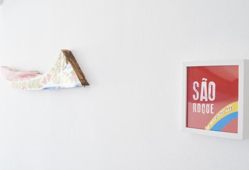 بنسيون Ponto De Abrigo