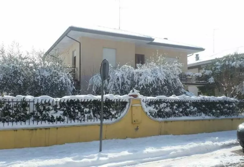 Aamiaismajoitus (B&B) A Casa Di Gabri