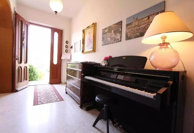 Aamiaismajoitus (B&B) A Casa Di Gabri