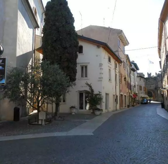 Aamiaismajoitus (B&B) Ca  Ottocento