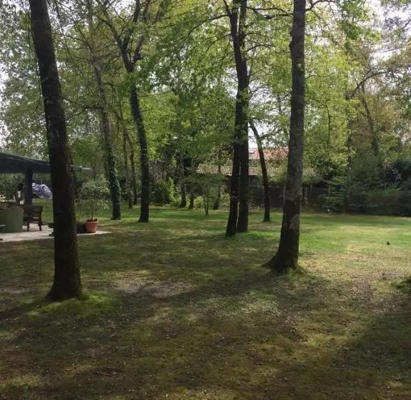 Aamiaismajoitus (B&B) La Maison De Caroline