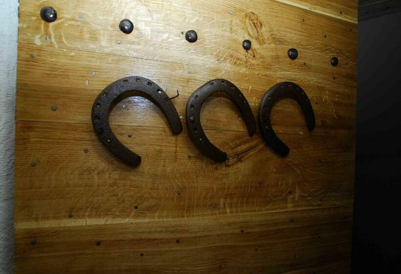 مبيت وإفطار Le Coing Des Vignes