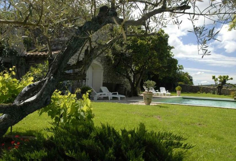 مبيت وإفطار Le Coing Des Vignes