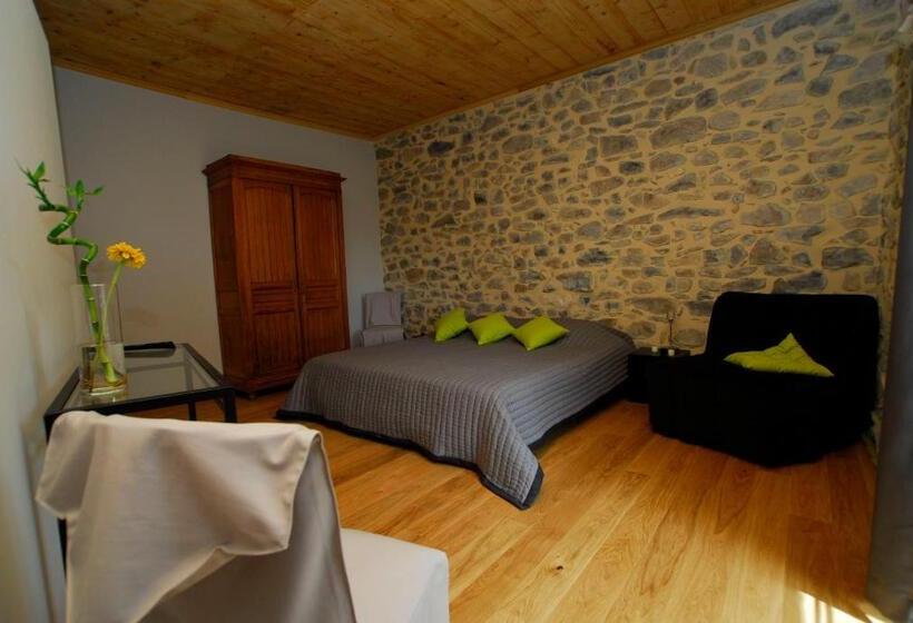 مبيت وإفطار Le Coing Des Vignes