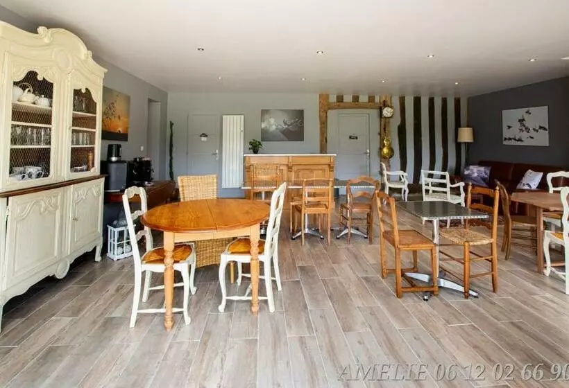 Aamiaismajoitus (B&B) Le Lit De La Saâne