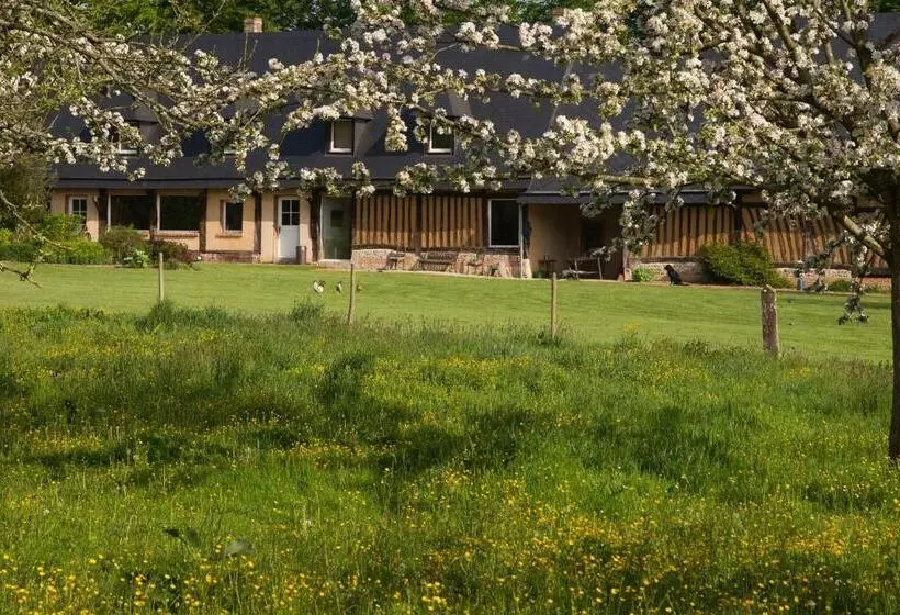 Aamiaismajoitus (B&B) Le Lit De La Saâne